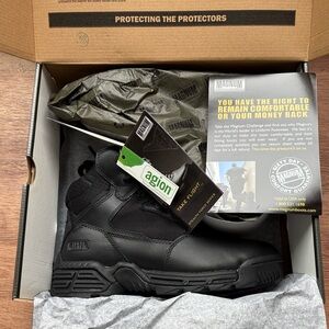 Magnum Black Tactical Men's Boots size 8.